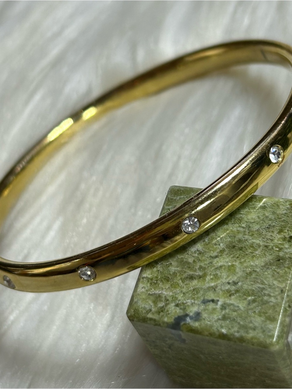 Gold tone faceted rhinestones Bangle Bracelet
